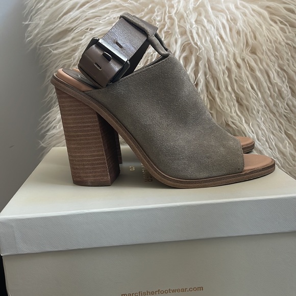 Marc Fisher booties - Picture 1 of 6
